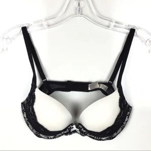 Victoria’s Secret Dream Angels Plunge White w/ Black Lace Adds 2 Cups Bra Sz 36A